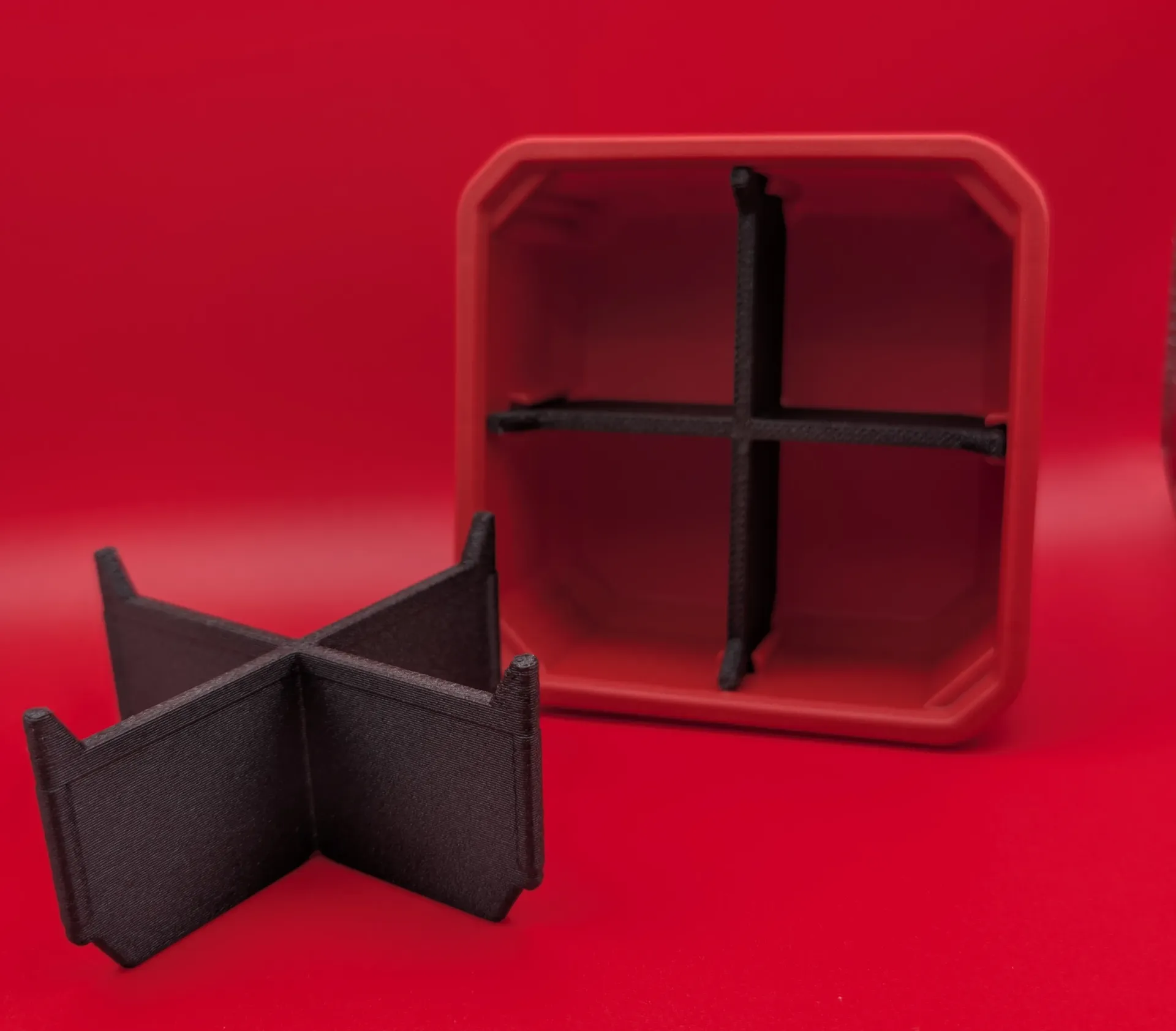 4-Way Low-Profile Divider (Gray)